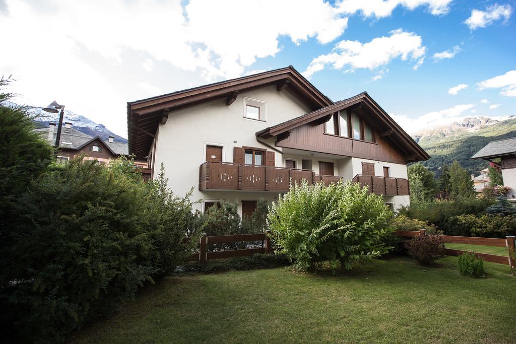 Alpine Dream Apartments Bormio Buitenkant foto